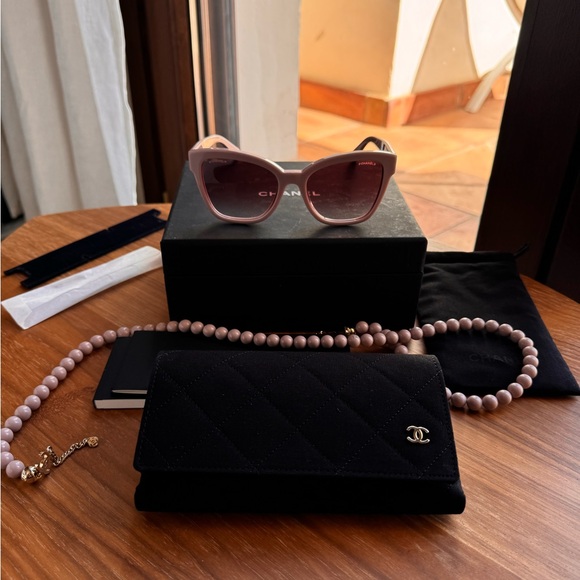 Chanel new sunglasses - Picture 3 of 10